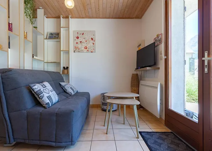 Apartment Cosy A Pour 4 Pers., Wifi Gratuit, Proche Telecabine, Et Balnea - Fr-1-695-16